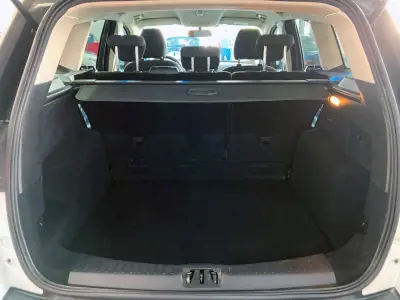 Ford Kuga 2019 · foto 8
