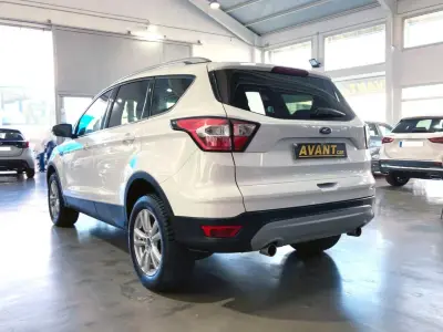 Ford Kuga 2019 · foto 7