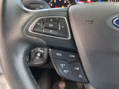 Ford Kuga 2019 · foto 15