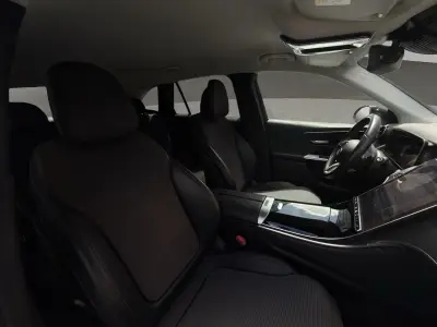 Mercedes-Benz GLC 2022 · foto 9
