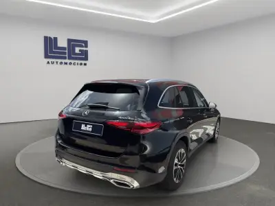 Mercedes-Benz GLC 2022 · foto 4