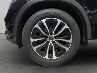 Mercedes-Benz GLC 2022 · foto 6