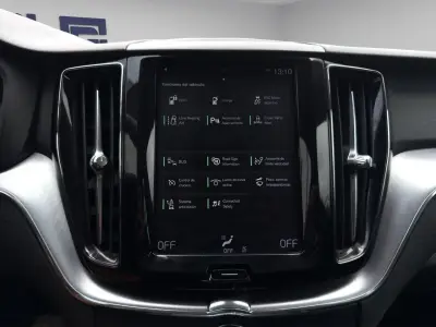 Volvo XC60 2020 · foto 10