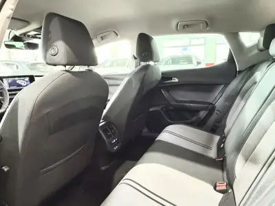 SEAT León 2021 · foto 17