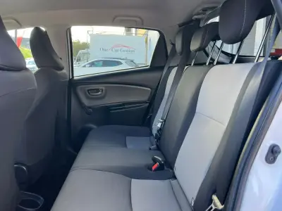 Toyota Yaris 2019 · foto 9