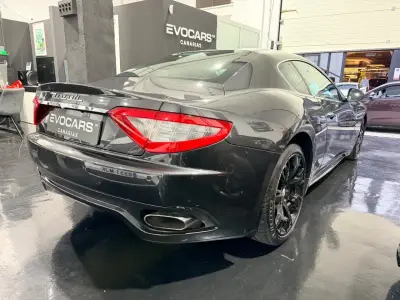 Maserati Granturismo 2009 · foto 4