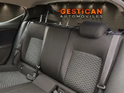 Opel Astra 2022 · foto 17