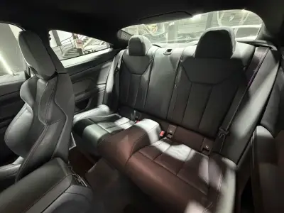 BMW M4 2022 · foto 12