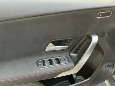 Mercedes-Benz Clase A 2021 · foto 16