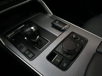 Mazda CX-60 2023 · foto 12