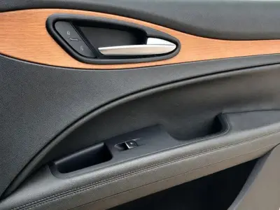 Alfa Romeo Stelvio 2018 · foto 9