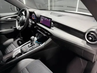 Alfa Romeo Tonale 2022 · foto 13