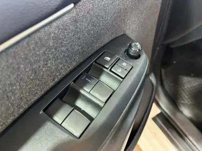 Toyota Yaris 2024 · foto 14