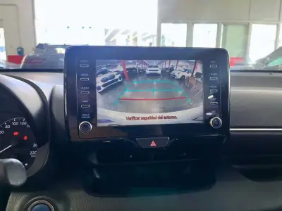 Toyota Yaris 2024 · foto 12