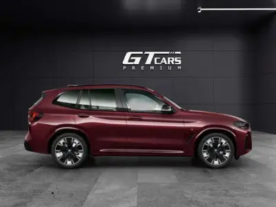 BMW iX3 2021 · foto 2