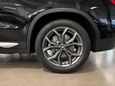 BMW X3 2021 · foto 8