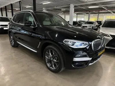 BMW X3 2021 · foto 3