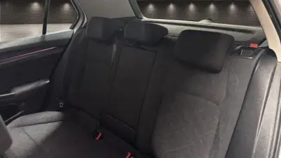 Volkswagen Golf 2021 · foto 16