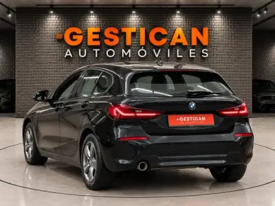 BMW Serie 1 2020 · foto 6