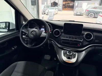 Mercedes-Benz Clase V 2018 · foto 7