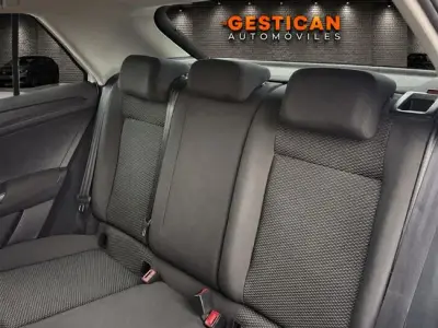 Volkswagen T-Roc 2022 · foto 15