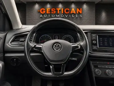 Volkswagen T-Roc 2022 · foto 9