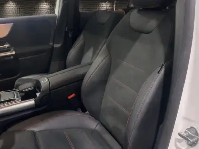 Mercedes-Benz EQA 2022 · foto 16