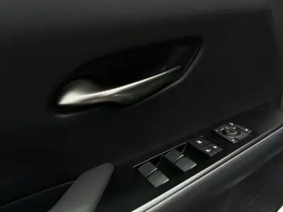 Lexus UX 2020 · foto 14