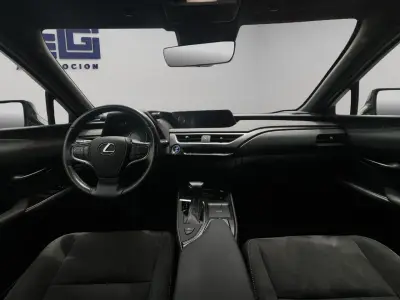 Lexus UX 2020 · foto 17