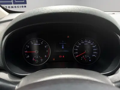 KIA Sportage 2018 · foto 17