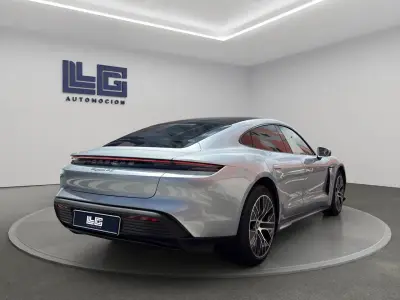 Porsche Taycan 2021 · foto 5
