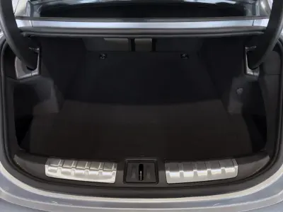 Porsche Taycan 2021 · foto 17