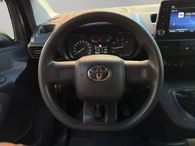 Toyota Proace City 2020 · foto 13
