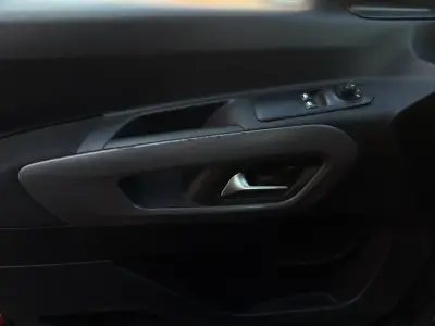 Toyota Proace City 2020 · foto 12