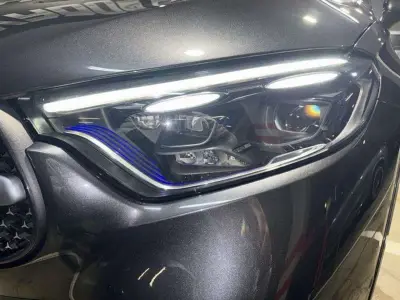 Mercedes-Benz GLC 2024 · foto 5