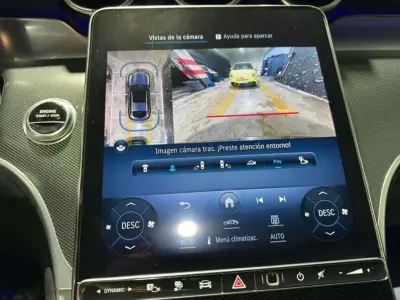 Mercedes-Benz GLC 2024 · foto 13