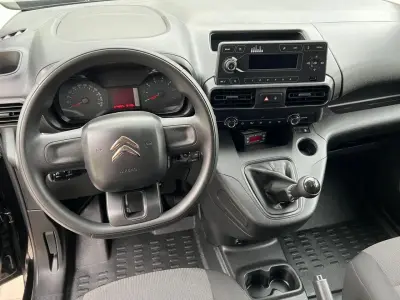 Citroën Berlingo 2021 · foto 10