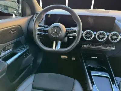 Mercedes-Benz Clase GLA 2023 · foto 9