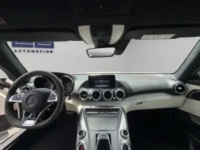 Mercedes-Benz AMG GT 2017 · foto 16