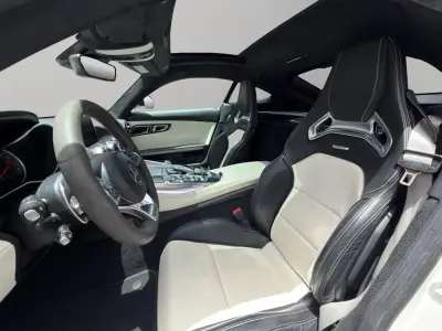 Mercedes-Benz AMG GT 2017 · foto 9