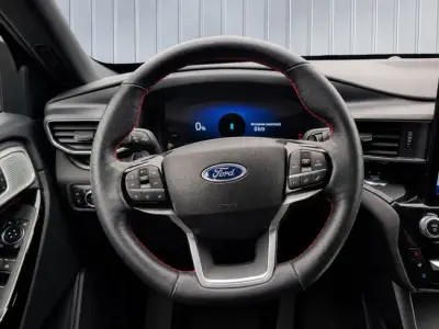 Ford Explorer 2022 · foto 12