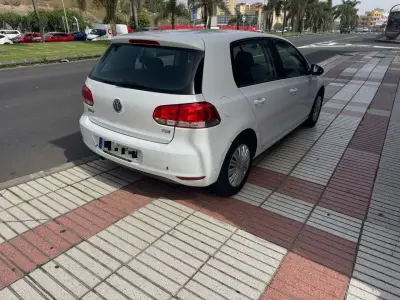 Volkswagen Golf 2011 · foto 4