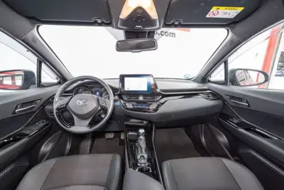 Toyota C-HR 2022 · foto 5