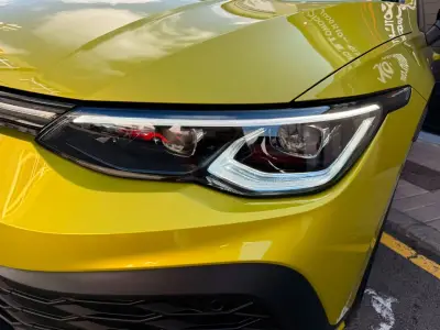 Volkswagen Golf GTI 2023 · foto 12