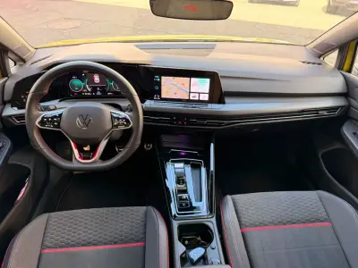 Volkswagen Golf GTI 2023 · foto 5