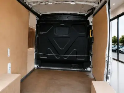 Ford Transit Custom 2021 · foto 9