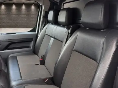 Opel Vivaro 2022 · foto 8