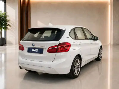 BMW Serie 2 Active Tourer 2019 · foto 3