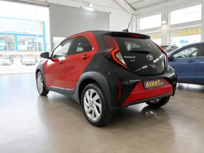 Toyota Aygo X 2023 · foto 8