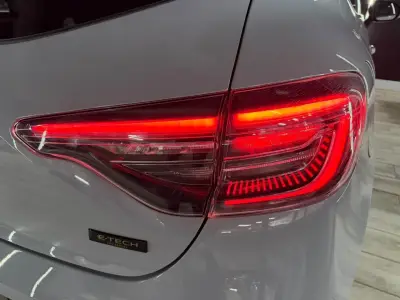 Renault Captur 2023 · foto 14